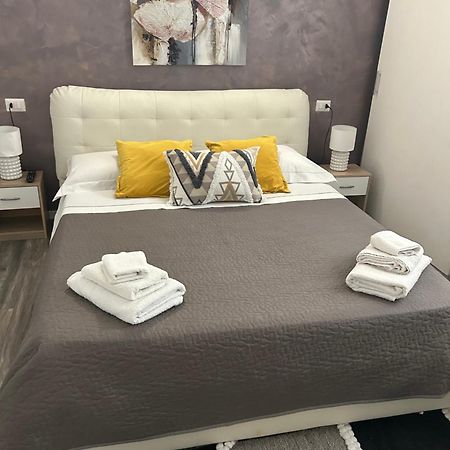 Casa Adriatik & Marina Hotel Telti Bagian luar foto