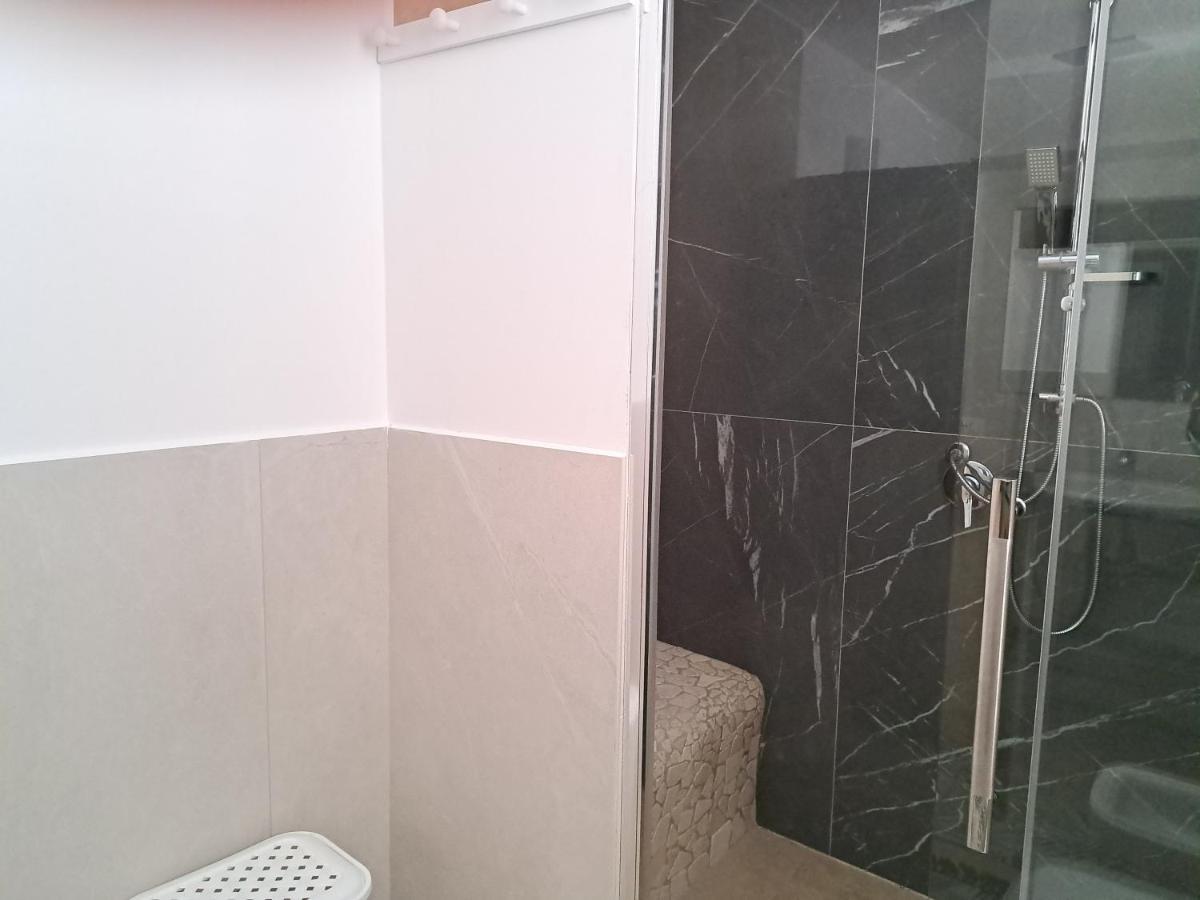 Casa Adriatik & Marina Hotel Telti Bagian luar foto